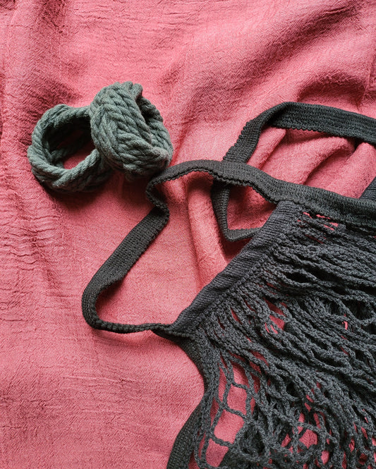 Denim finishings and closures